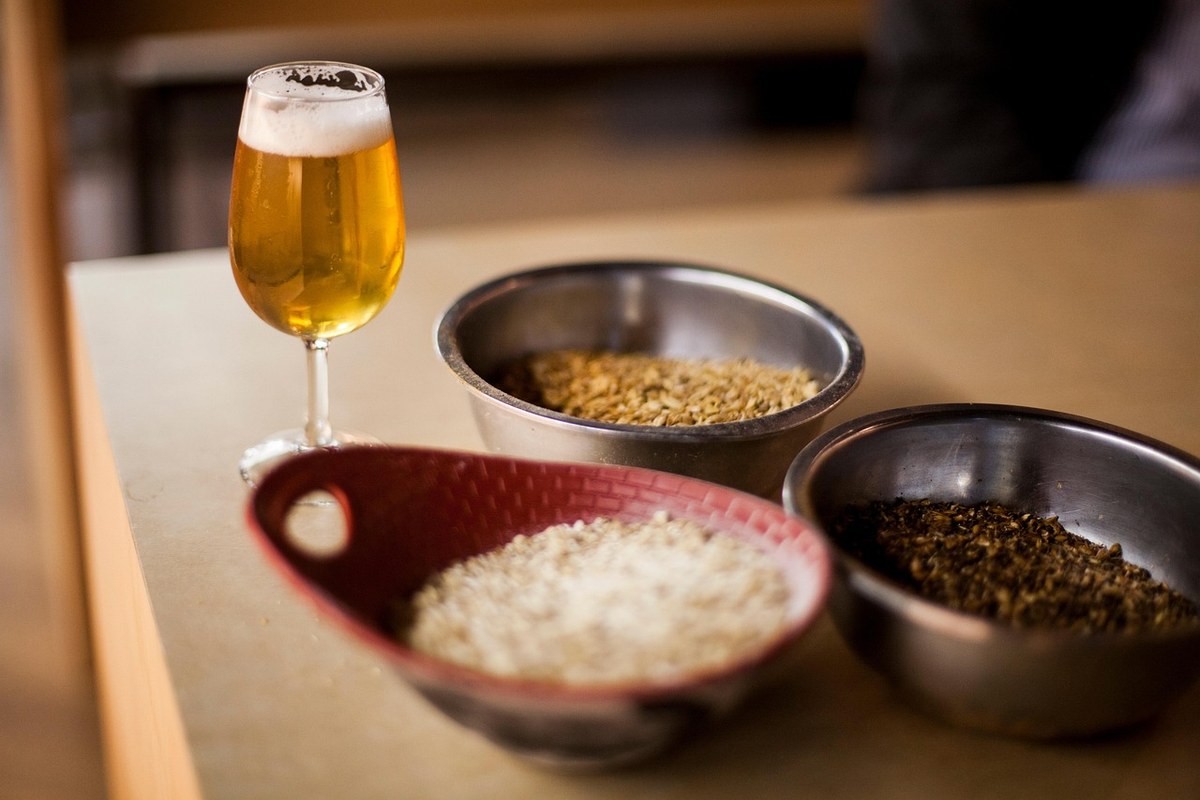 Craft Beer Taproom Tour 5