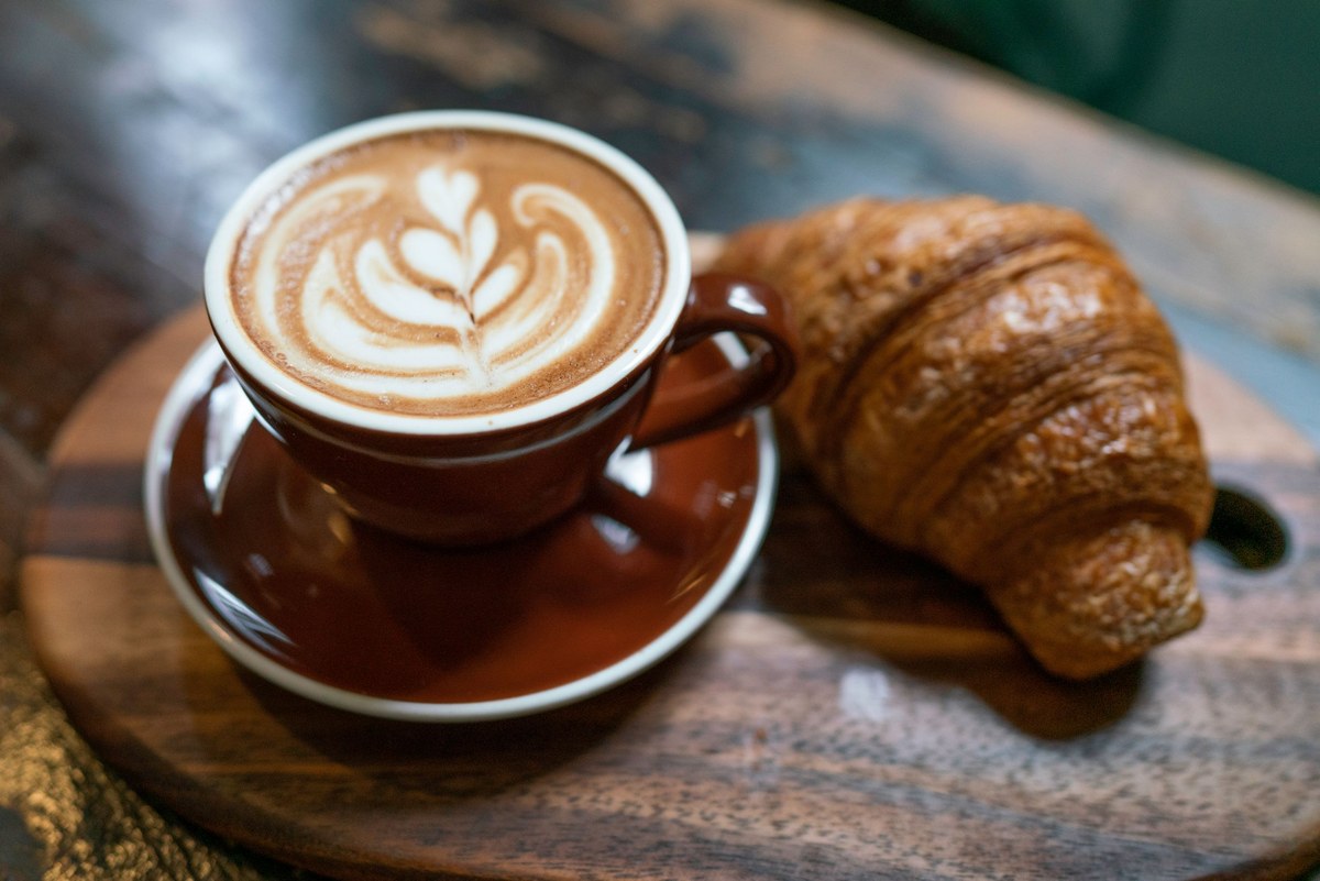 Croissant & Espresso Walk 3
