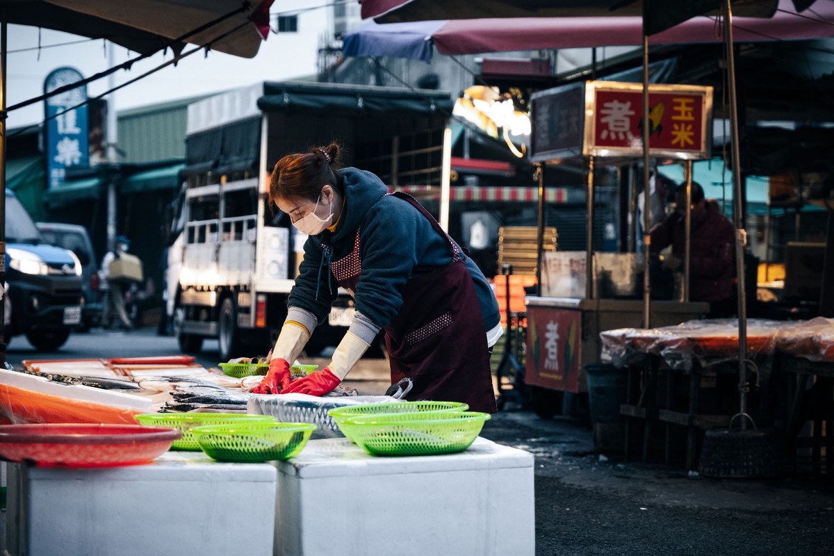 Early Morning Market with a Chef 7
