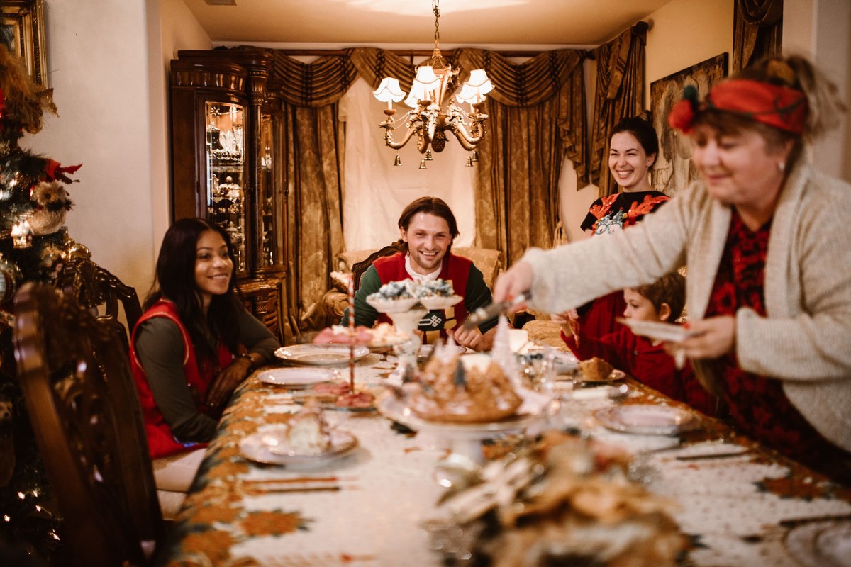 Holiday Feast with a Host Family 8