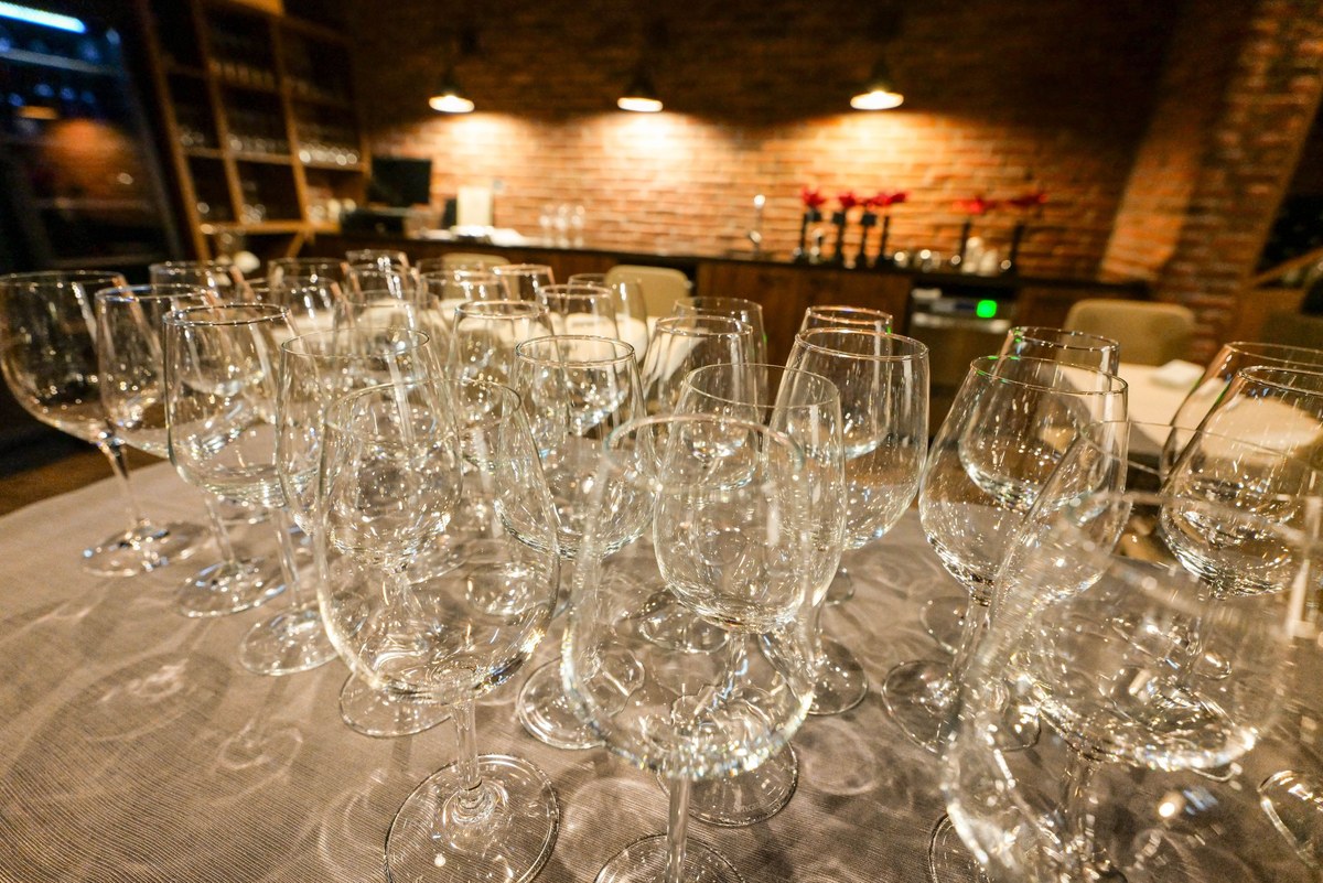 Natural Wine Bar Crawl 5