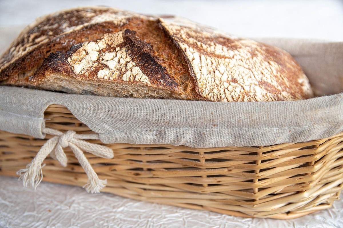 Sourdough Bakery Backstage Tour 4