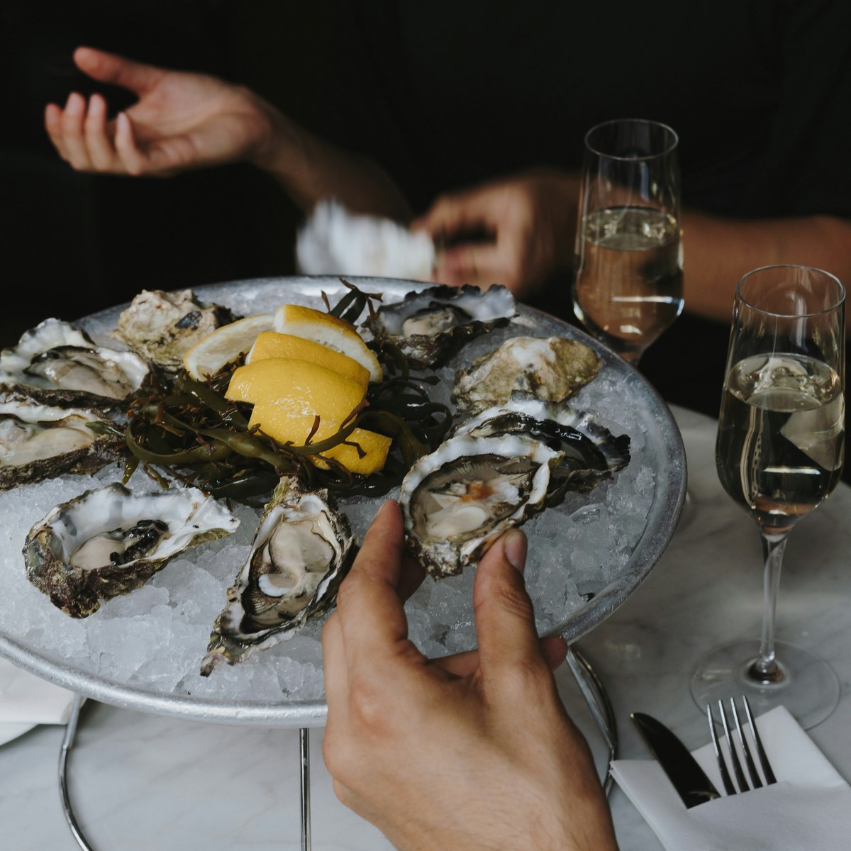 Sparkling Wine & Oyster Pairing 7