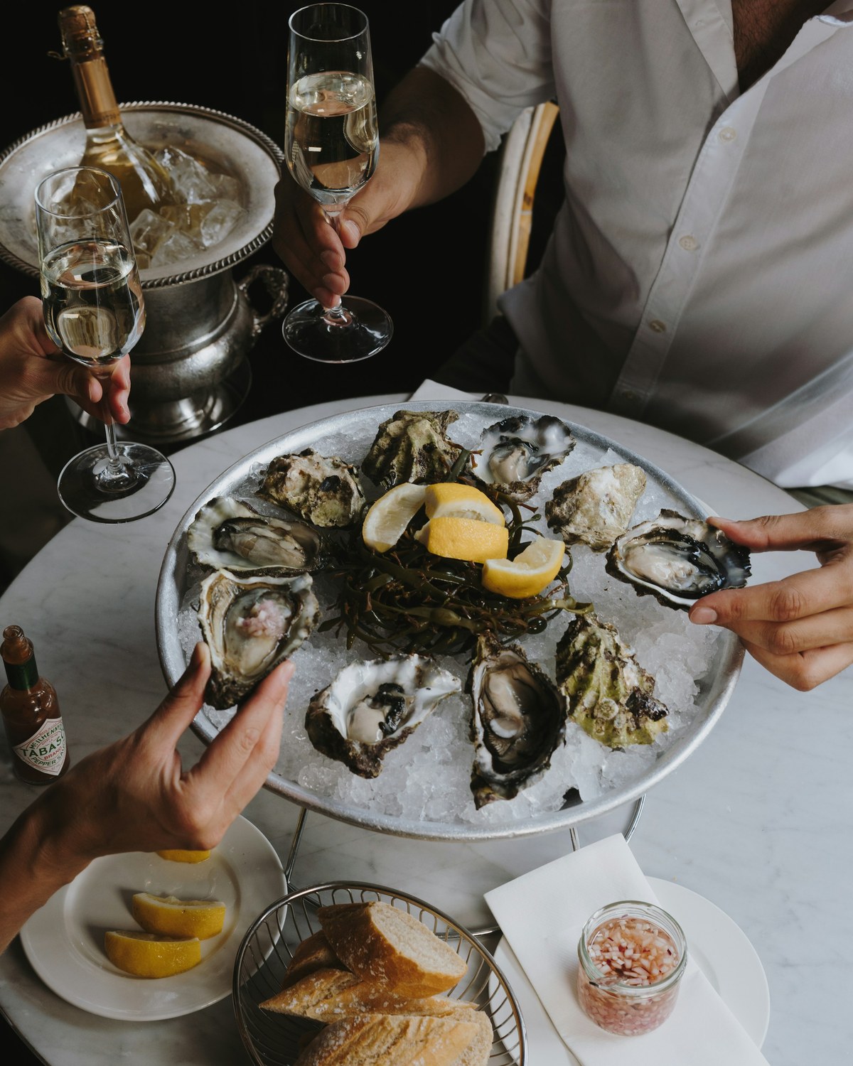 Sparkling Wine & Oyster Pairing 8