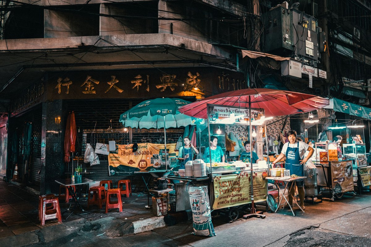 Street Food Walking Tour with a Local Guide 7